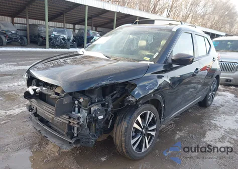 2018 Nissan Kicks Sr из США, поврежденный, VIN 3N1CP5CU6JL513667